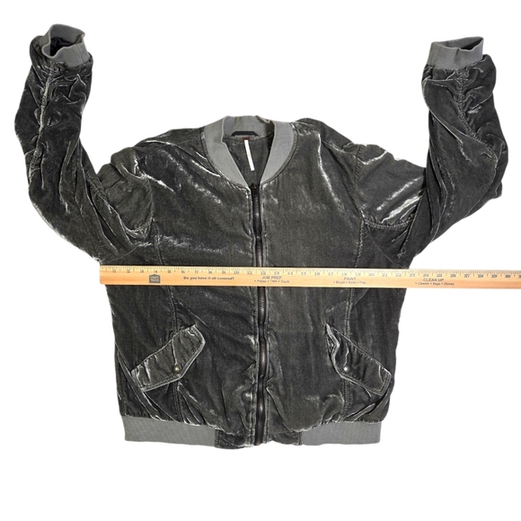 Free People Ruched Velvet Bomber Jacket Gray Zip-Up Size L - Picture 11 of 16